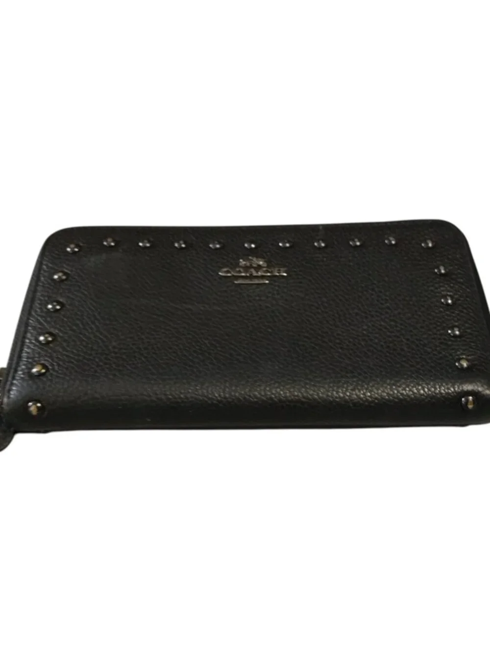 Coach Black Studded Zip Around Pebbled Leather Logo F23505 Classic Long Wallet